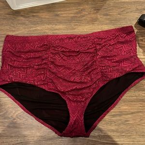 Torrid. Plus size. HIGH-RISE RUCHED CROCHET SWIM BOTTOM. Red/Maroon. Size 4X.